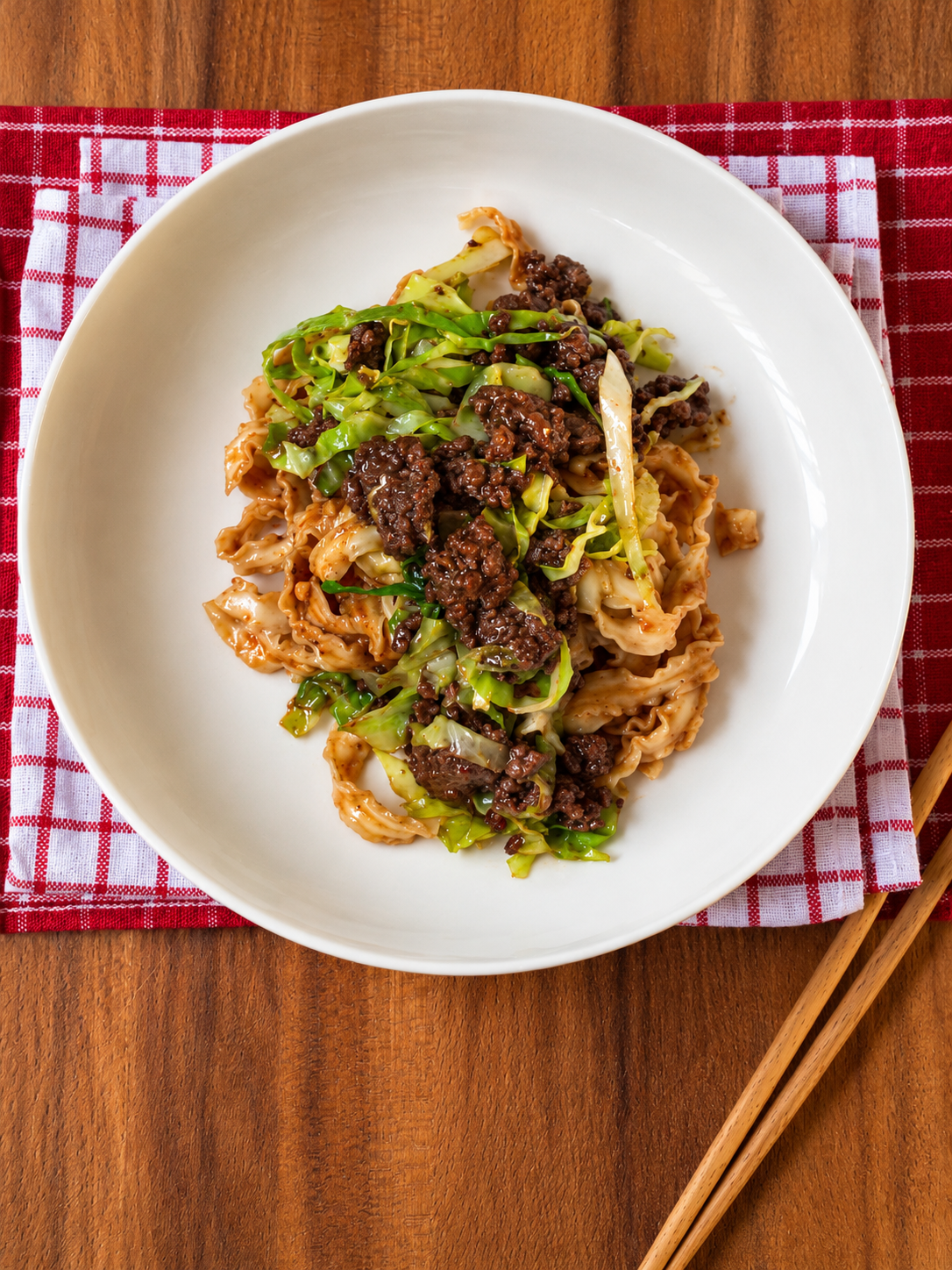 Caramelised Beef with Peanut Noodles