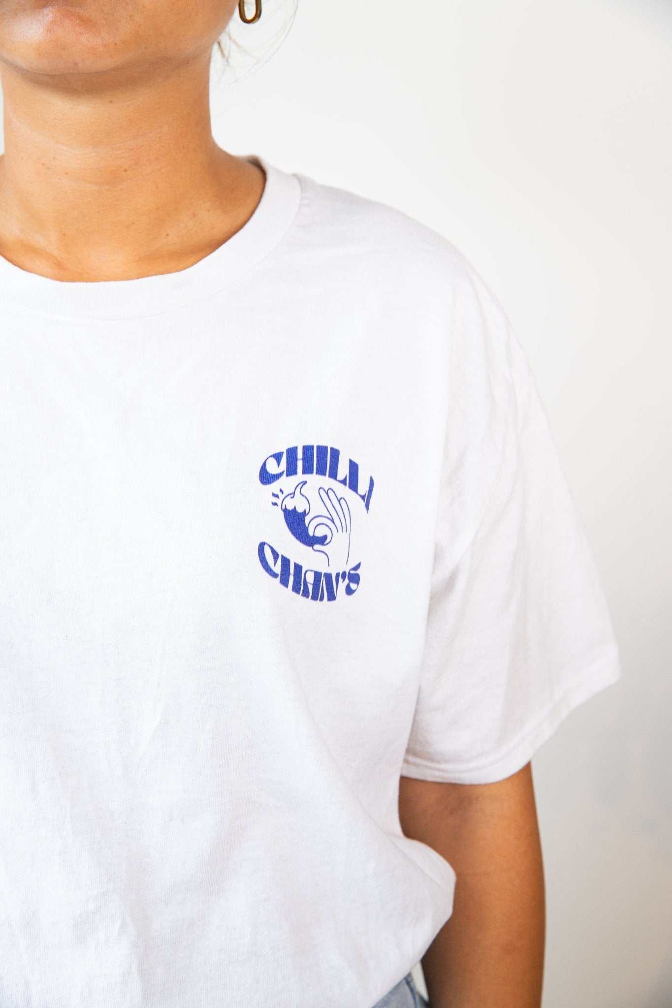 
                  
                    Chilli T-Shirt White - chillichans
                  
                